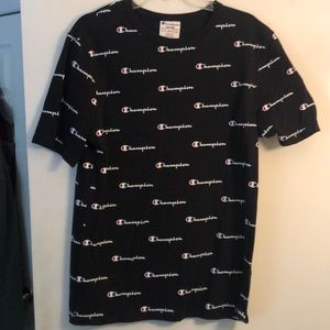 Men’s Champion T-shirt, medium